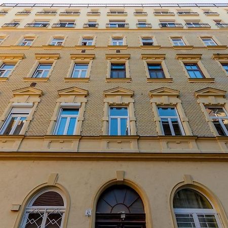 Apartmento Albero Di Acacia By Nw Budapest Exterior photo